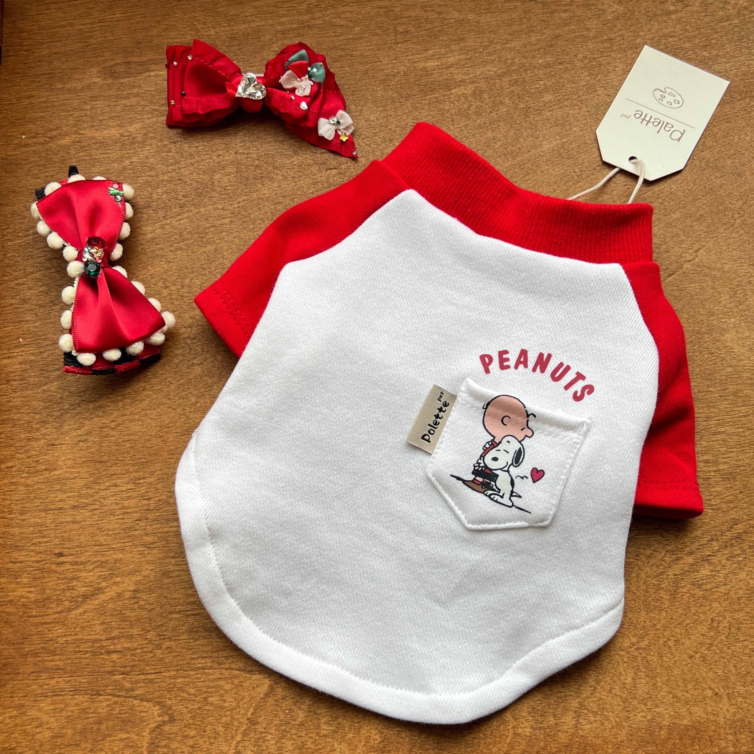 Dog Clothes White and Red Snoopy Pocket Dog Shirt